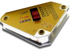 EQUERRE MAGNETIQUE avec intérrupteur marche/arret - Epaisseur 30 mm - Côté 110mm