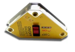 EQUERRE MAGNETIQUE avec intérrupteur marche/arret - Epaisseur 30 mm - Côté 110mm